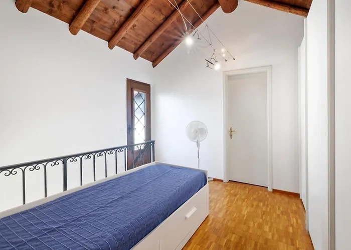 Palm By Interhome Semesterbostad Locarno